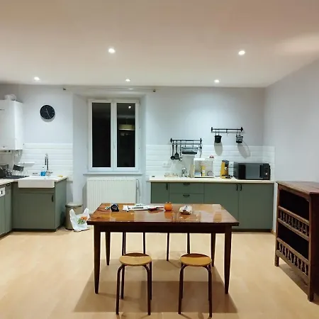 Апартаменты Pour 7 Personnes Dans Maison Du Xviiieme Siecle A Livinhac-le-Haut