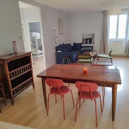 Апартаменты Pour 7 Personnes Dans Maison Du Xviiieme Siecle A *